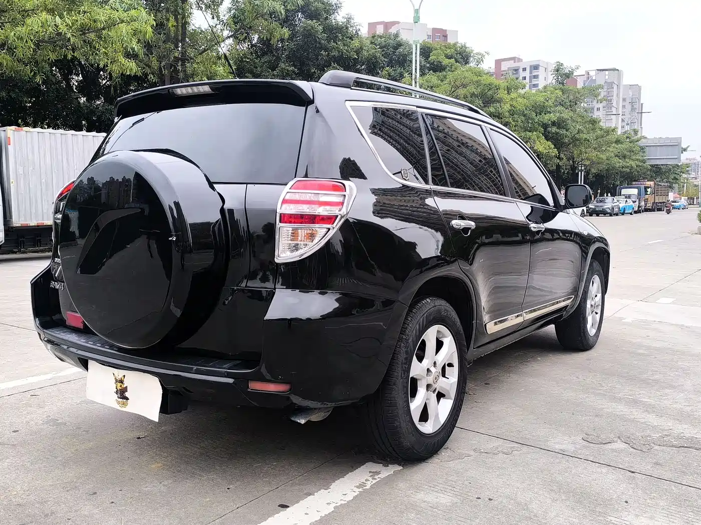 Toyota RAV4 Rongfang 2011 2.0L Automatic Classic Edition фото 4