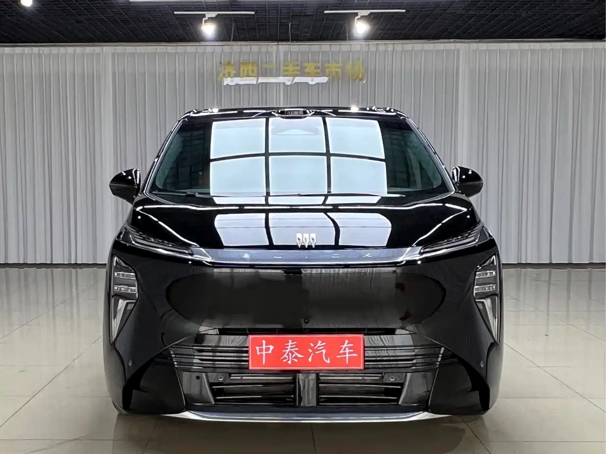 Buick Zhijing Shijia 2026 Model PHEV Base Version фото 2