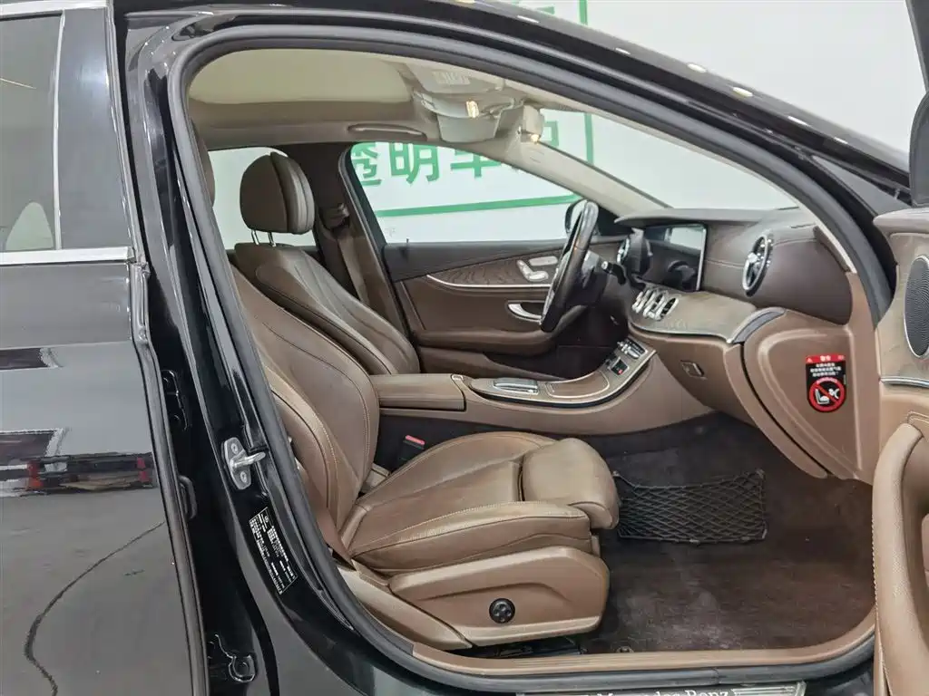 Mercedes-Benz E-Class 2020 E 260 L фото 23