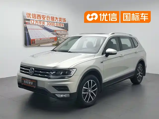 Volkswagen Tiguan L 2017 330TSI Automatic 2WD Luxury Edition — фото 1