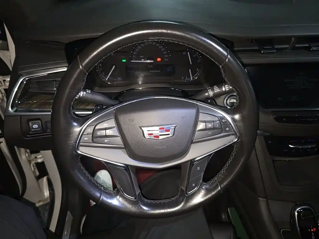 Cadillac XT5 2018 28E AWD Technology Model фото 7