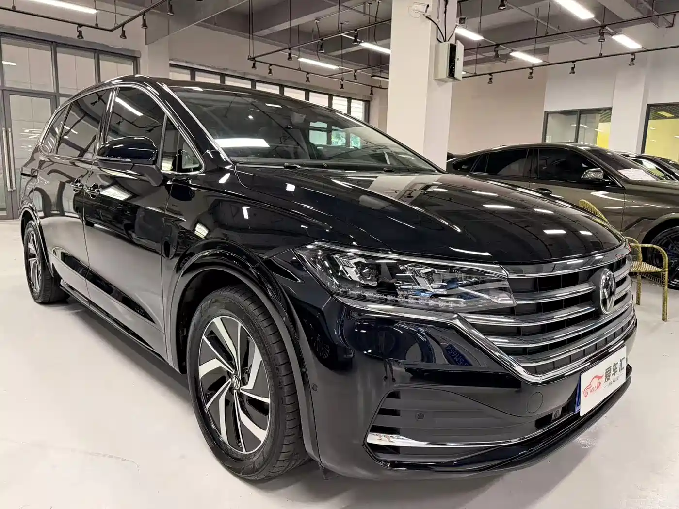 Volkswagen Viloran 2024 380TSI Prestige Edition фото 3