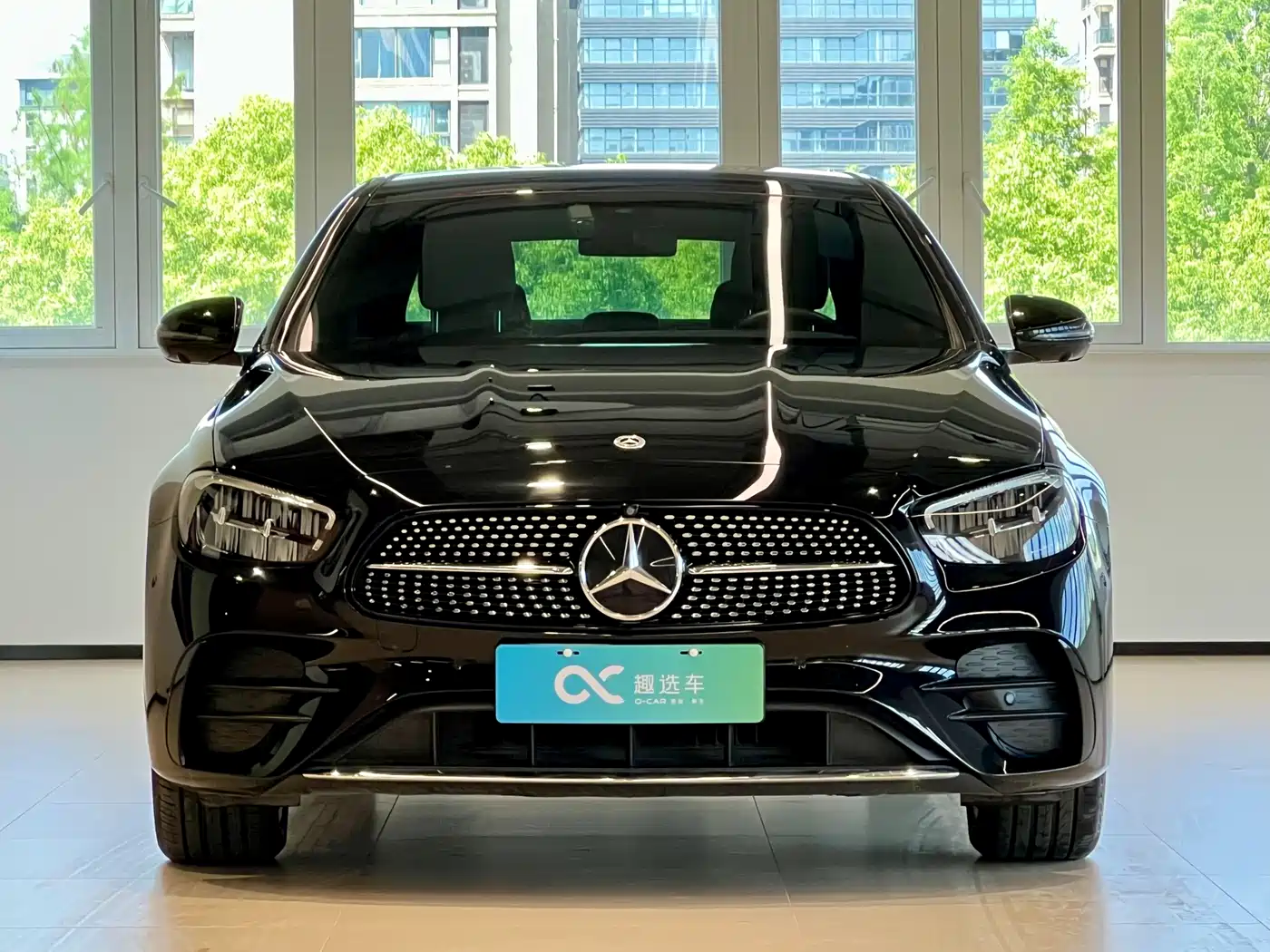 Mercedes-Benz E-Class New Energy 2023 E 350 e L Plug-in Hybrid Sport Sedan фото 2