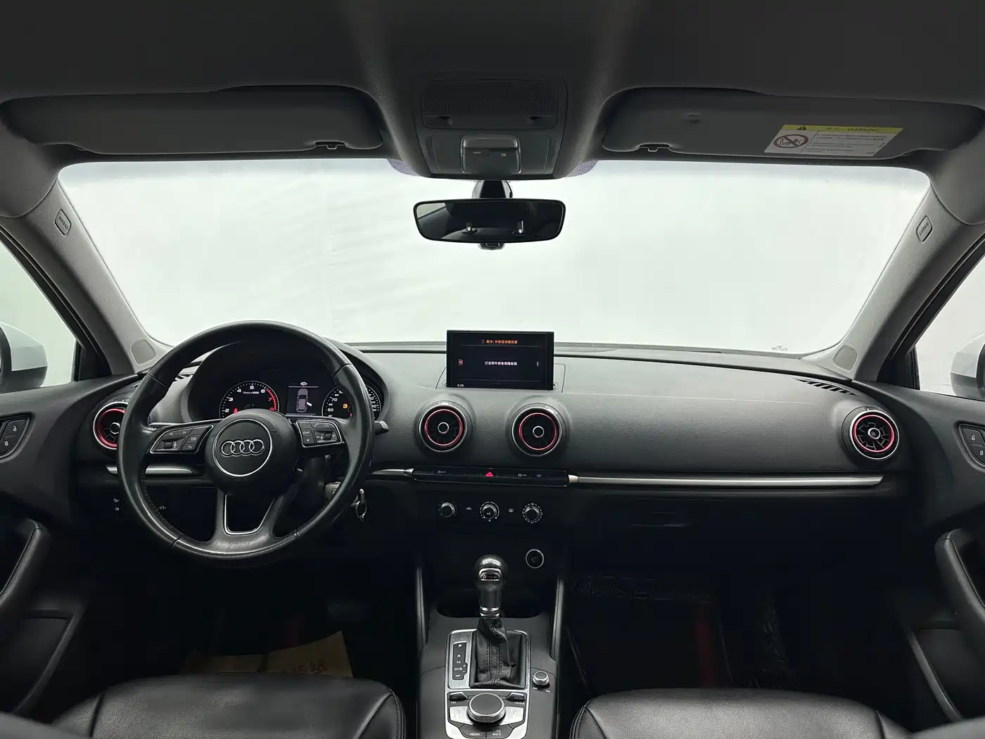 Audi A3 2018 30th Anniversary Sportback 35 TFSI Progressive фото 14
