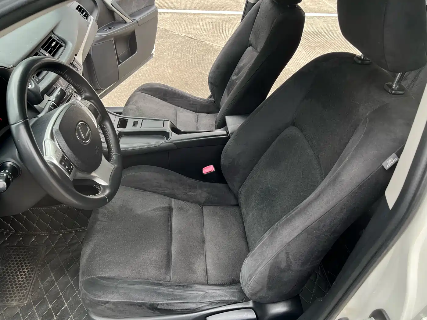 Lexus CT 2013 2012 Model CT200h Elite Edition