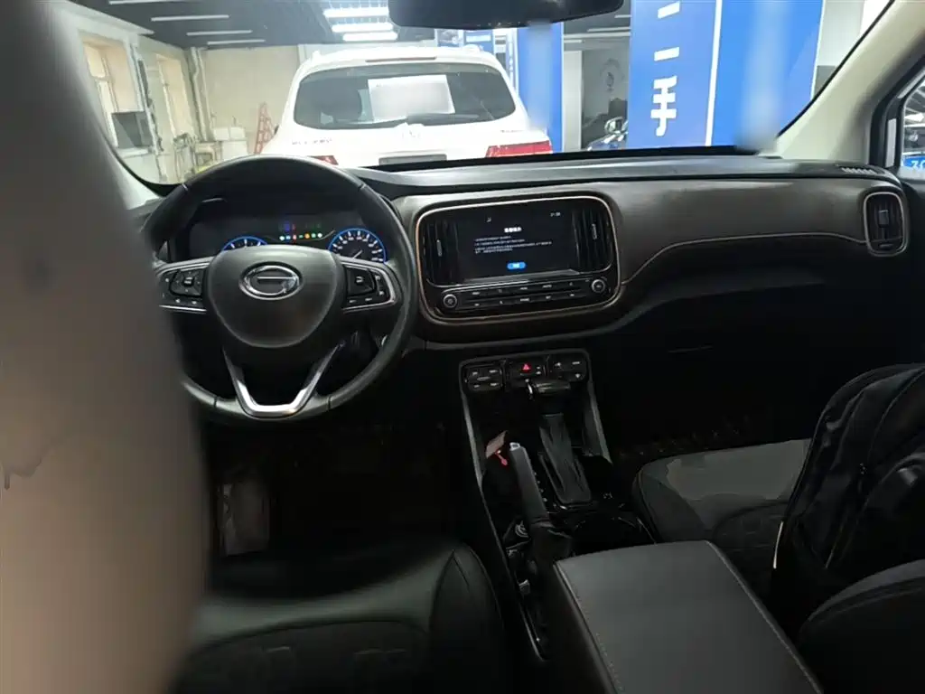 GAC Trumpchi Trumpchi GS3 2019 235T Automatic Elite Edition фото 10