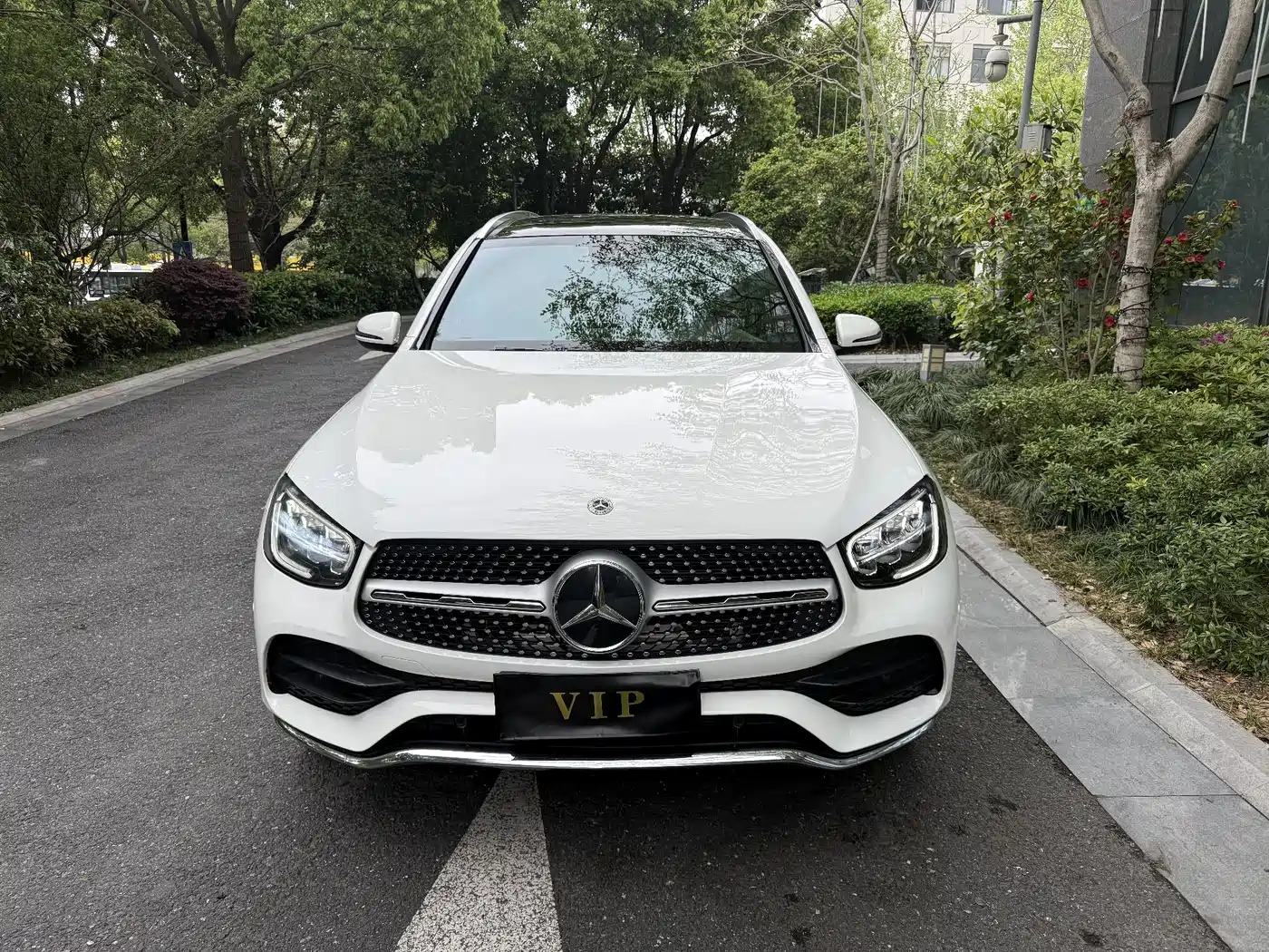 Mercedes-Benz GLC 2022 GLC 300 L 4MATIC Dynamic Collector's Edition фото 2