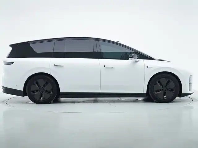 Li Auto Li i8 2025 2025 Standard Edition