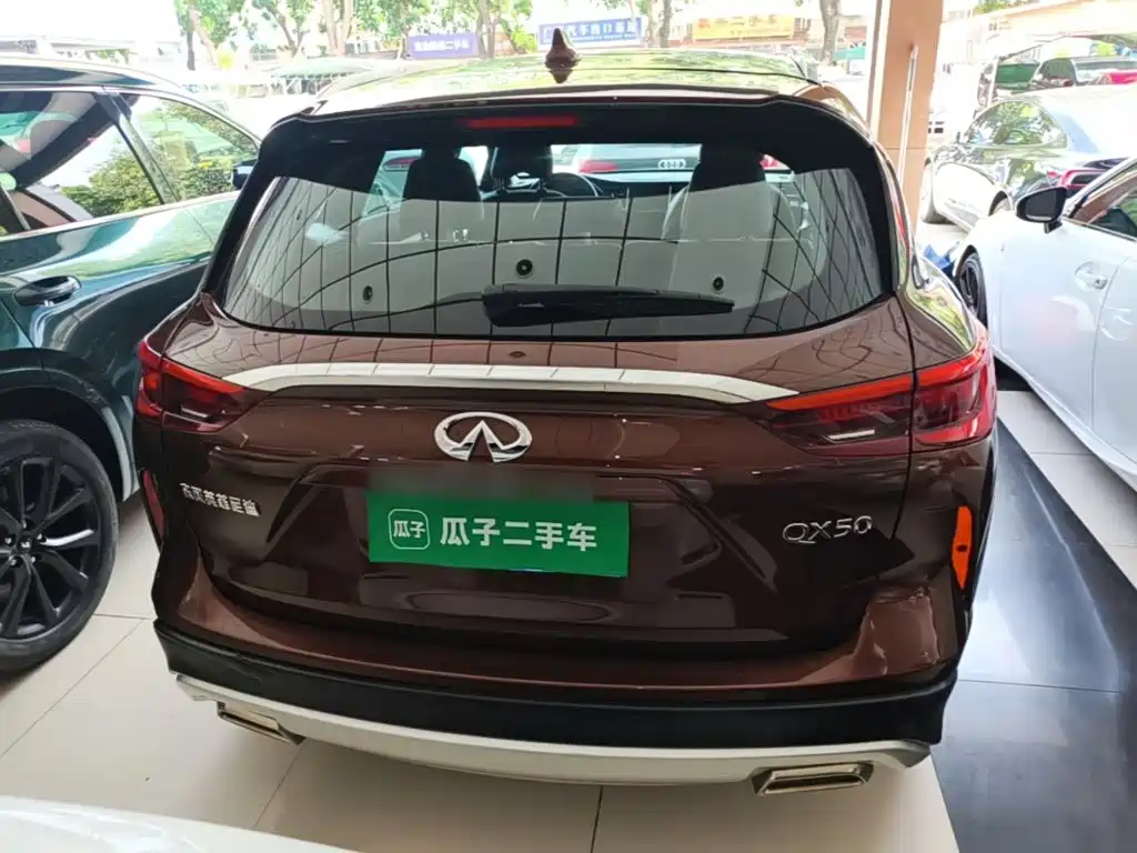 Infiniti QX50 2021 2020 Facelift 2.0T 2WD Fashion Edition