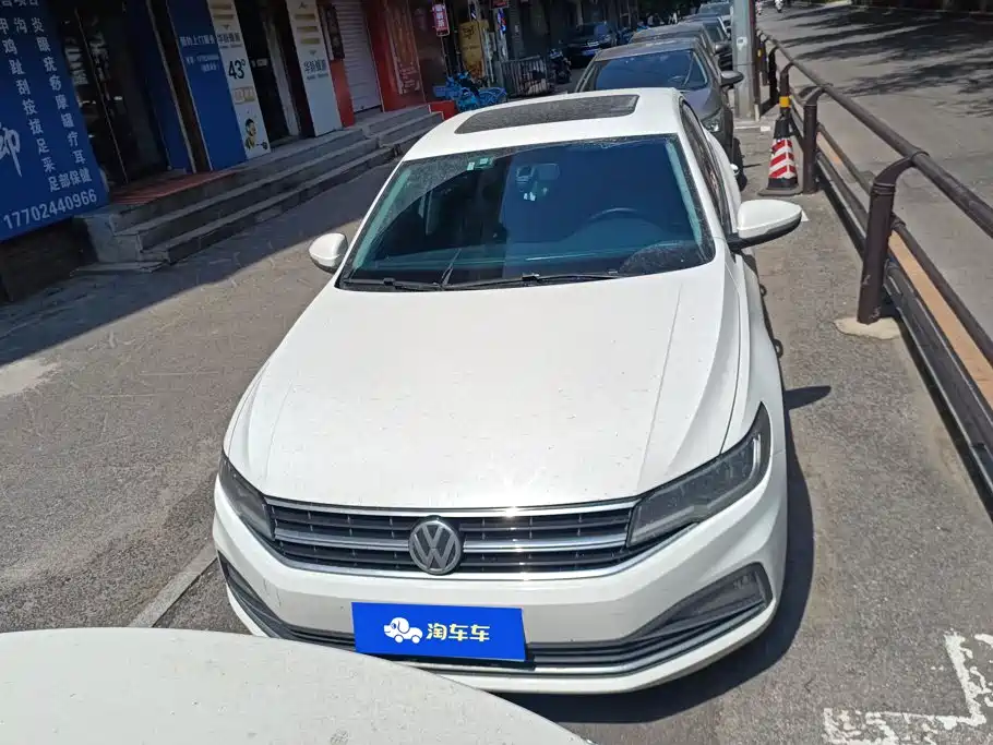 Фото 2 - Volkswagen Bora