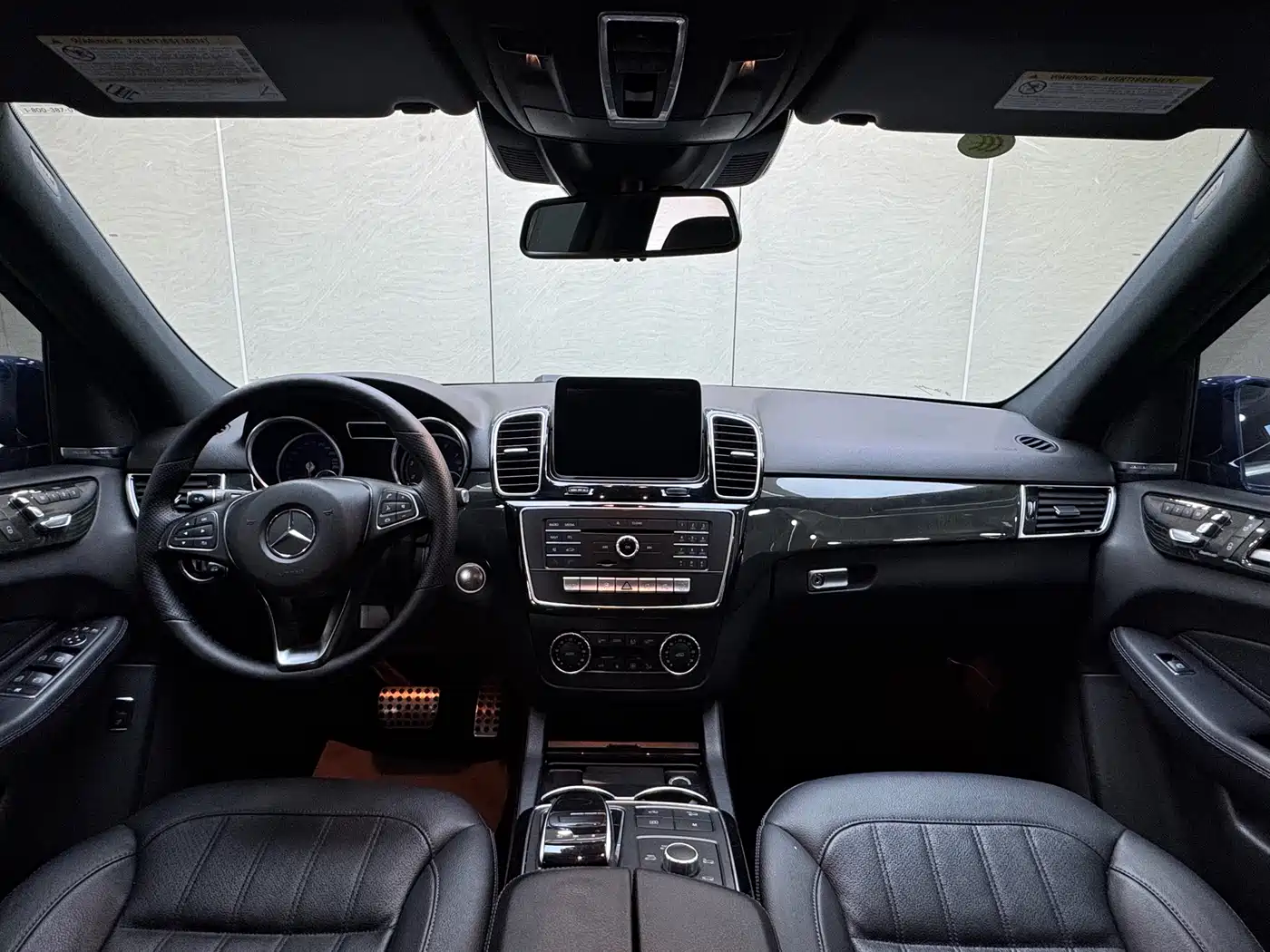 Mercedes-Benz GLE 2018 GLE 400 4MATIC Ultimate Edition фото 10