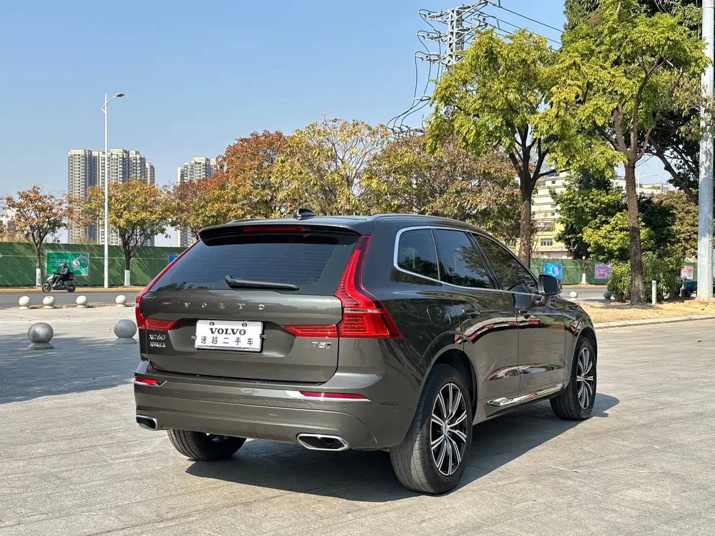 VOLVO XC60
