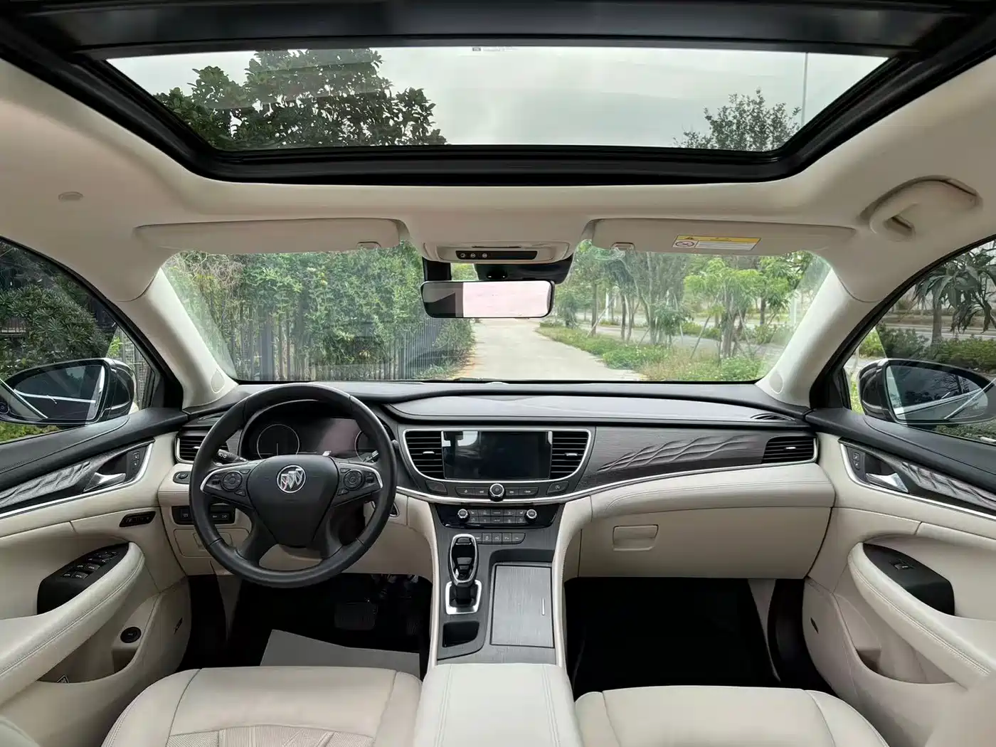 Buick LaCrosse 2022 Avenir First Edition фото 10