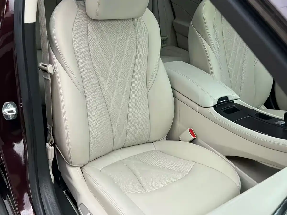 Buick LaCrosse 2022 Avenir First Edition фото 22