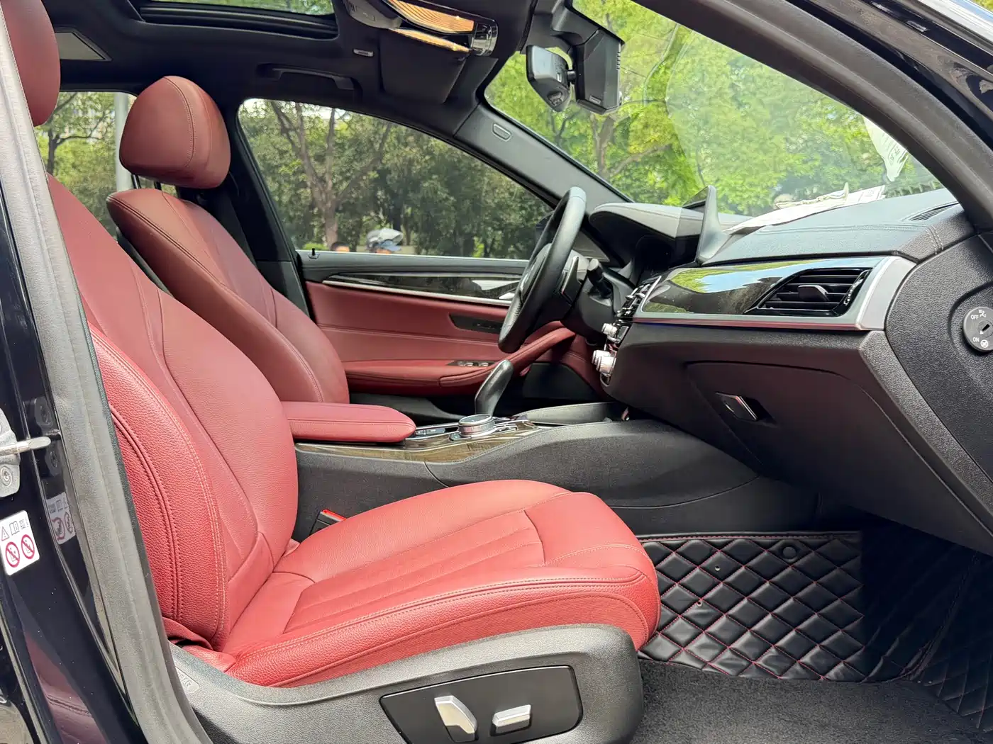BMW 5 Series 2020 Model 530Li xDrive M Sport Package фото 10