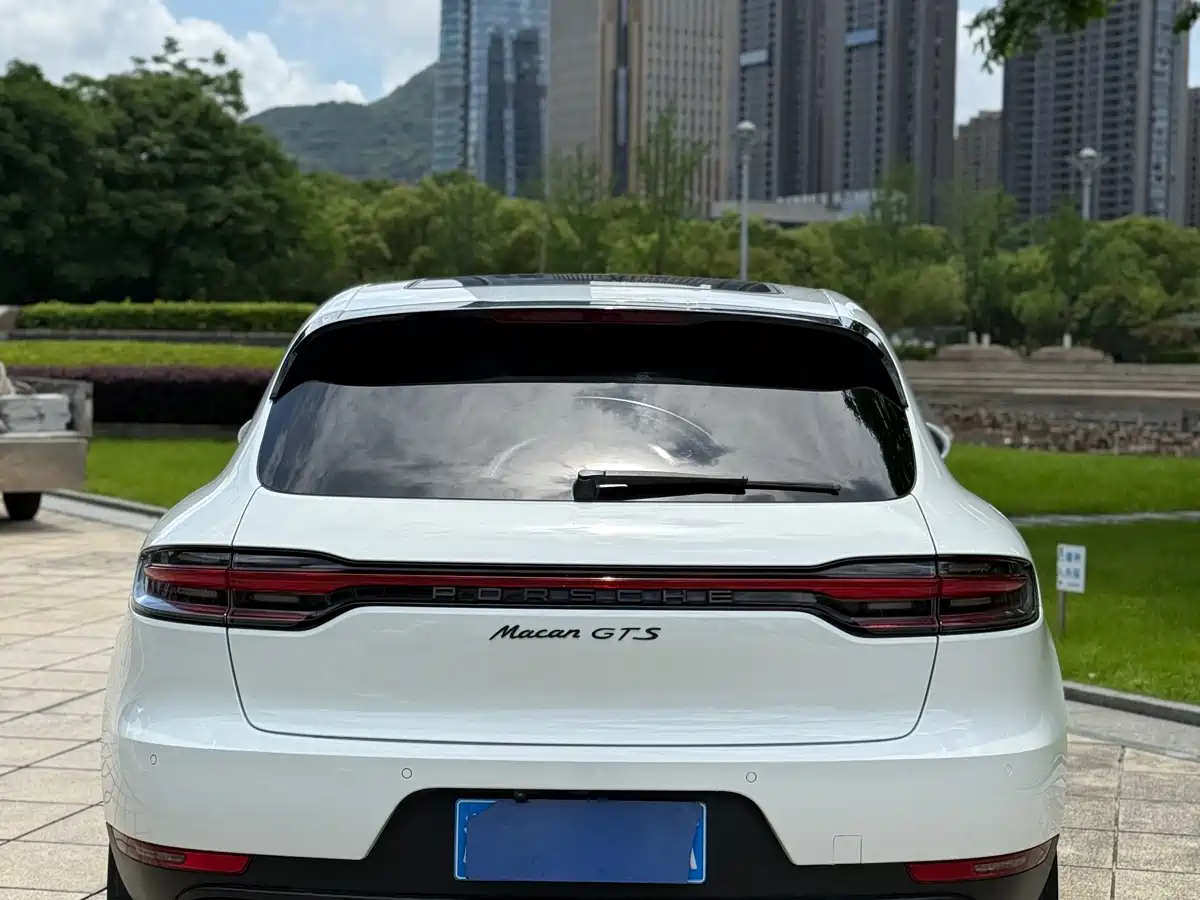 Porsche Macan 2020 Macan 2.0T фото 18