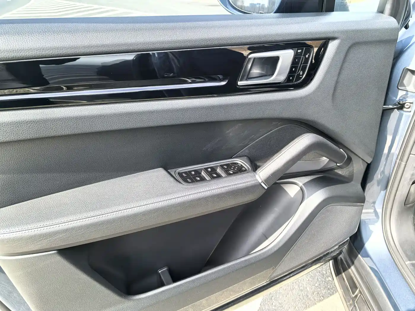 Porsche Cayenne 2018 Cayenne 3.0T фото 9