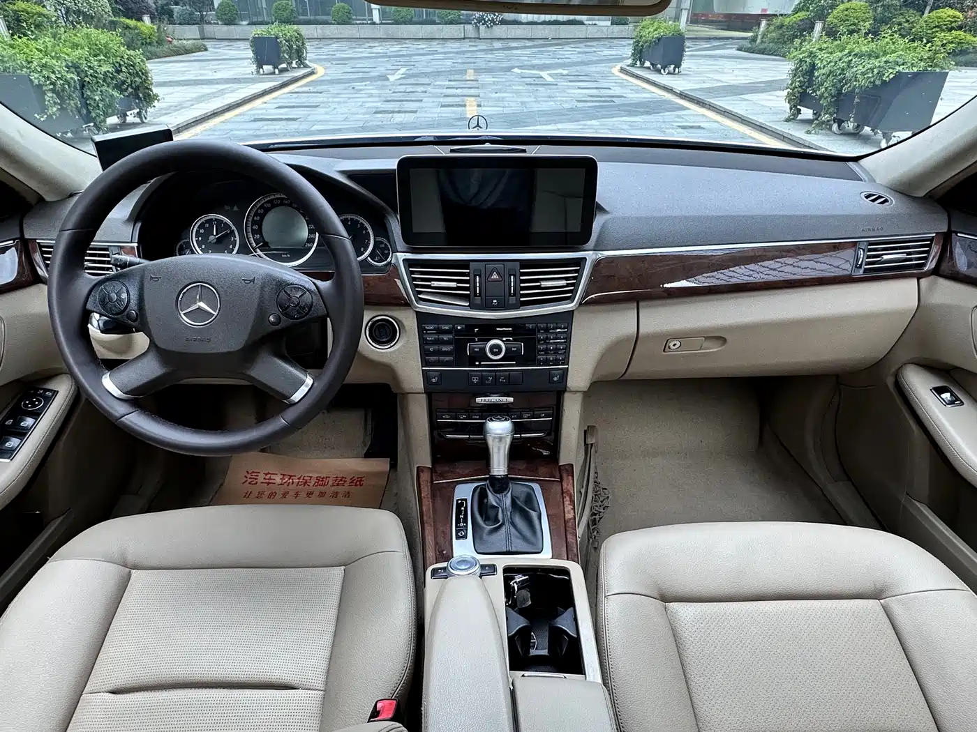 Mercedes-Benz E-Class 2010 E 260 L CGI Elegance фото 9