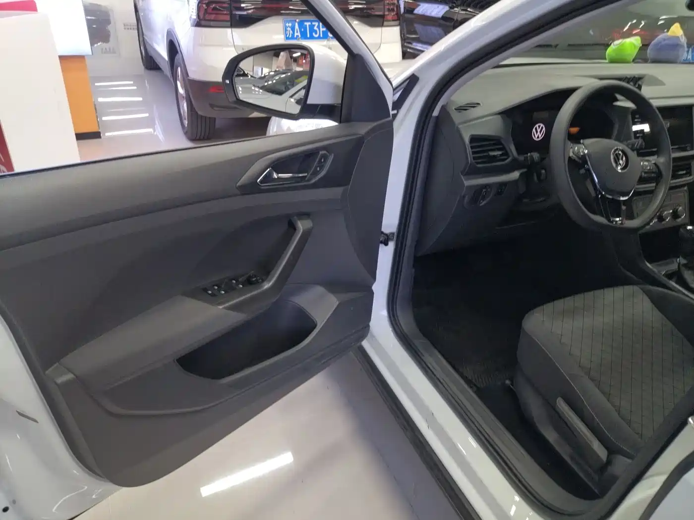 VOLKSWAGEN TU KAI