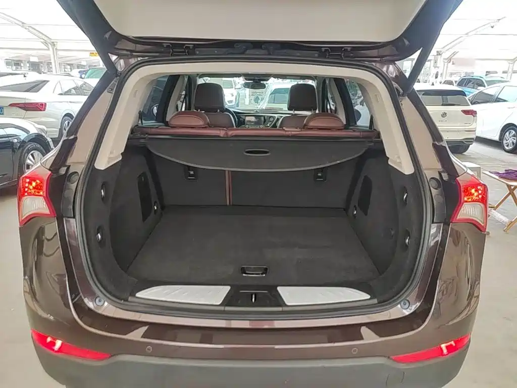 Фото 19 - Buick Envision Plus