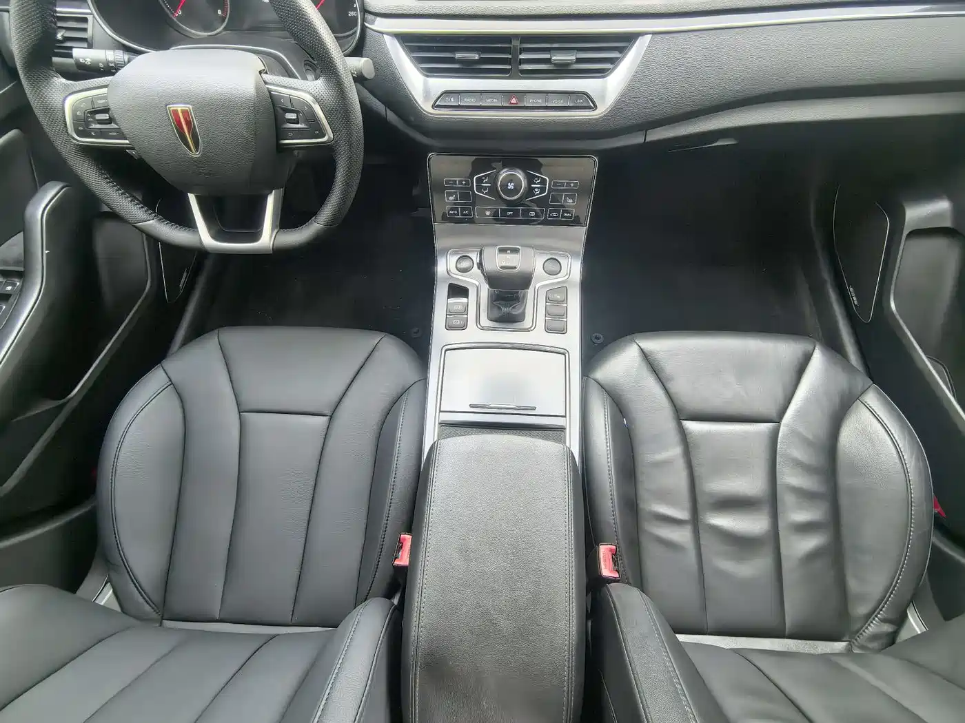 Hongqi H5 2020 1.8T Automatic Smart Connection Qi Enjoy Edition фото 5