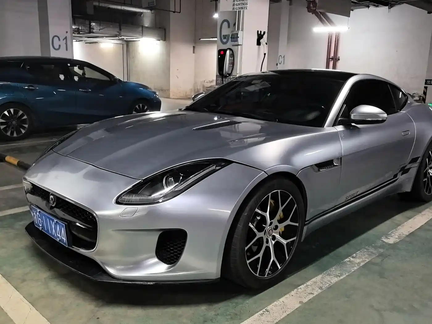 JAGUAR F TYPE
