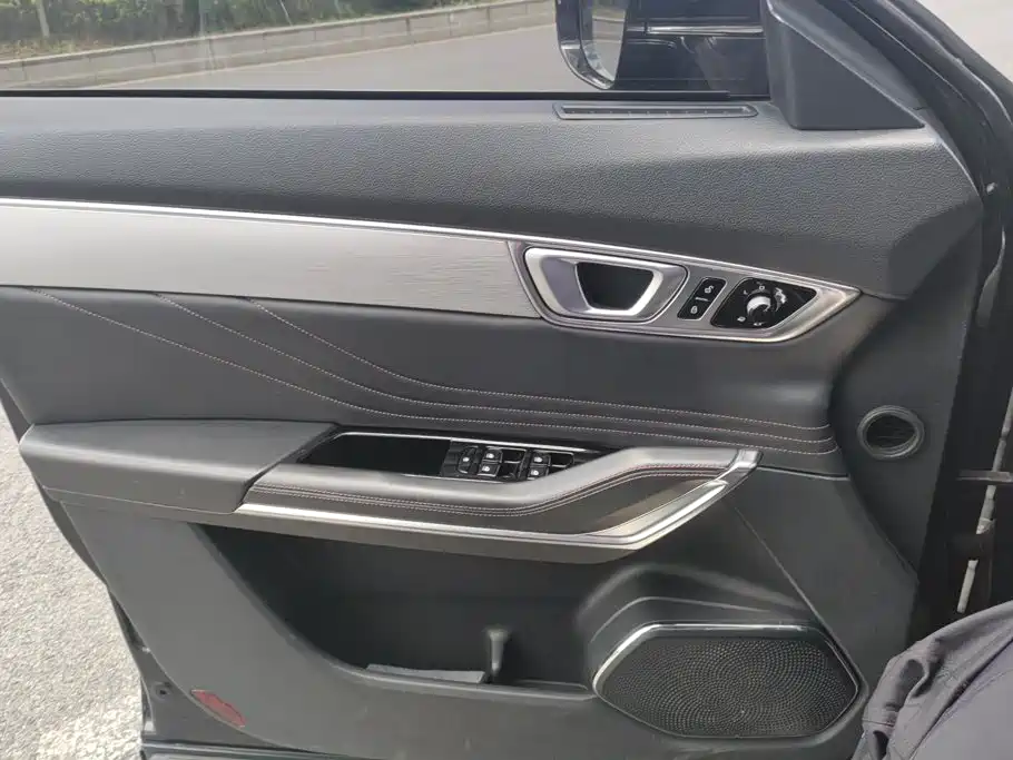 Besturn Bestune T99 2020 2020 20TD Automatic Premium Edition
