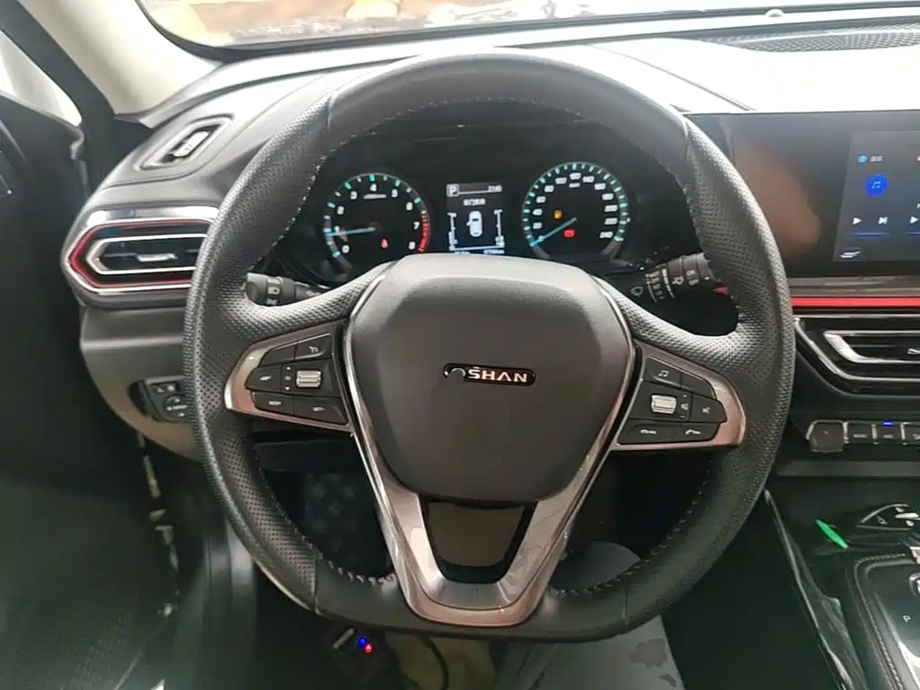 Changan Oshan Changan Oushang X5 2022 2021 1.6L CVT Comfort Edition
