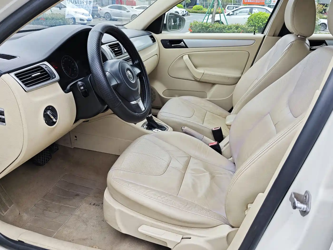 Volkswagen Bora 2011 1.4T AT Sportline фото 12