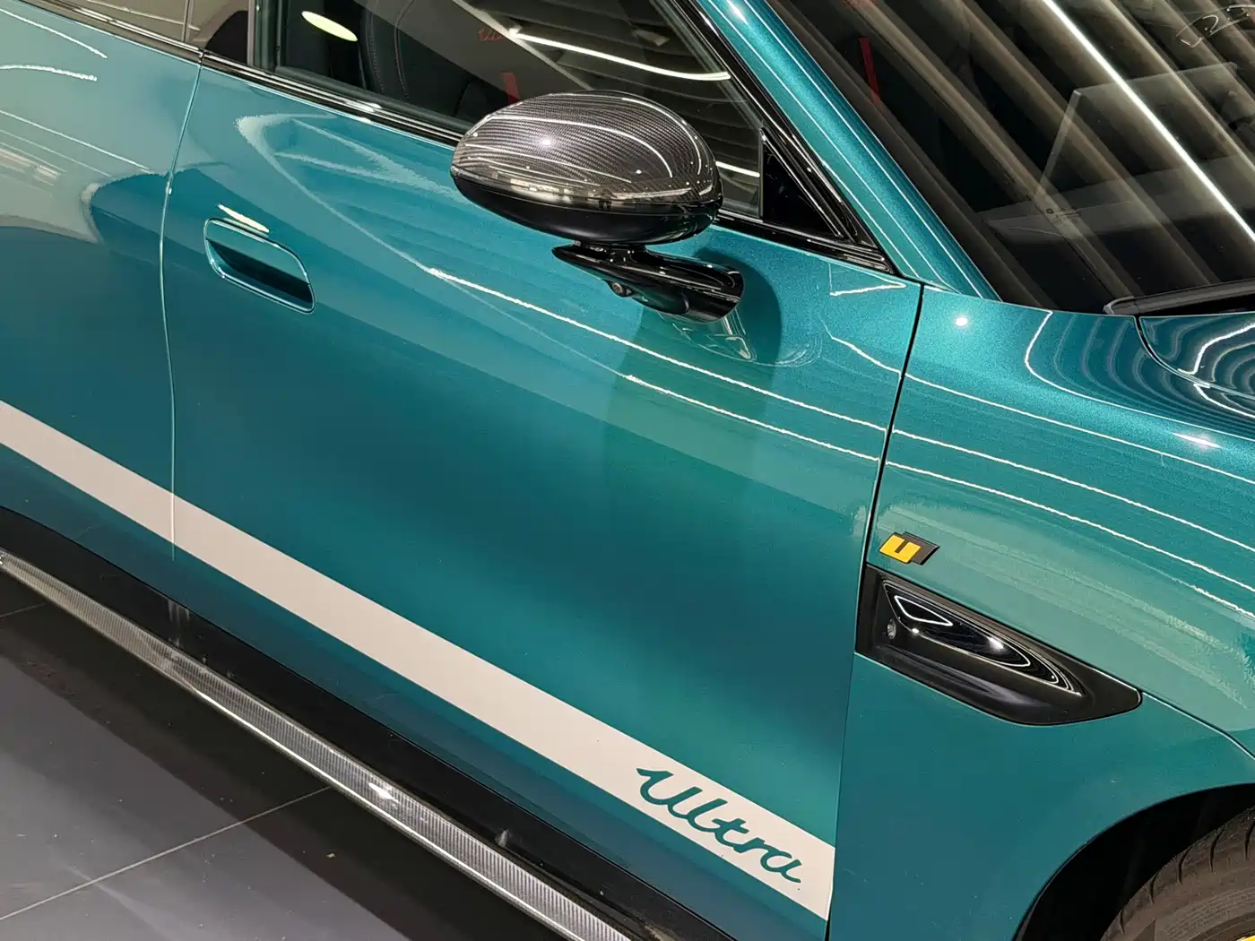 XIAOMI CAR XIAOMI SU7 ULTRA