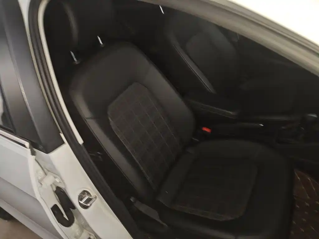 Volkswagen Jetta 2019 2019 Dream Edition 1.5L Auto Comfort