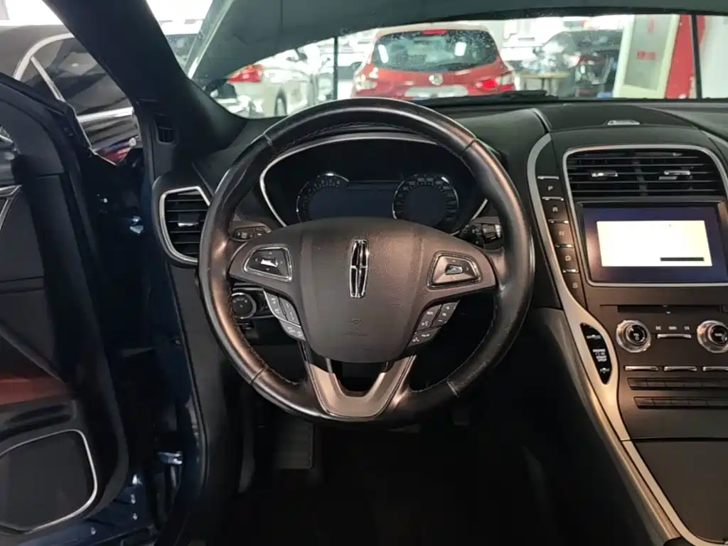 Lincoln MKX 2017 2017 2.0T 4WD Elegance Edition