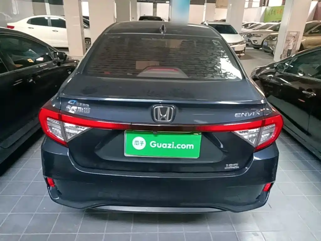 Фото 6 - Honda ENVIX