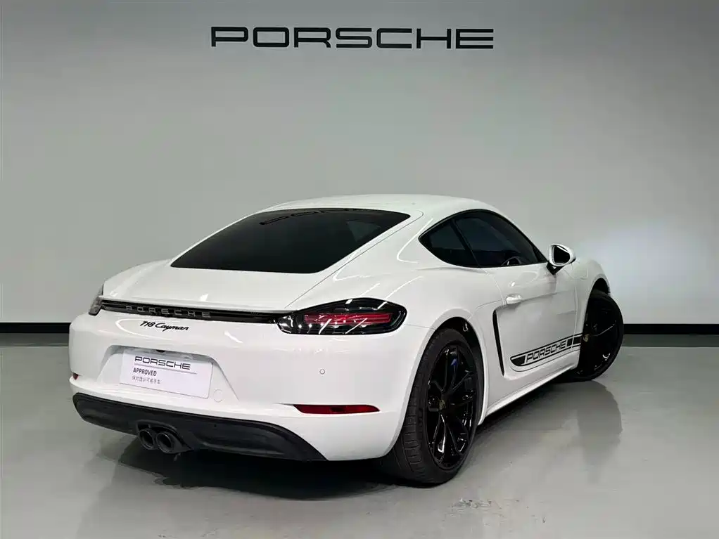 Porsche 718 фото 7