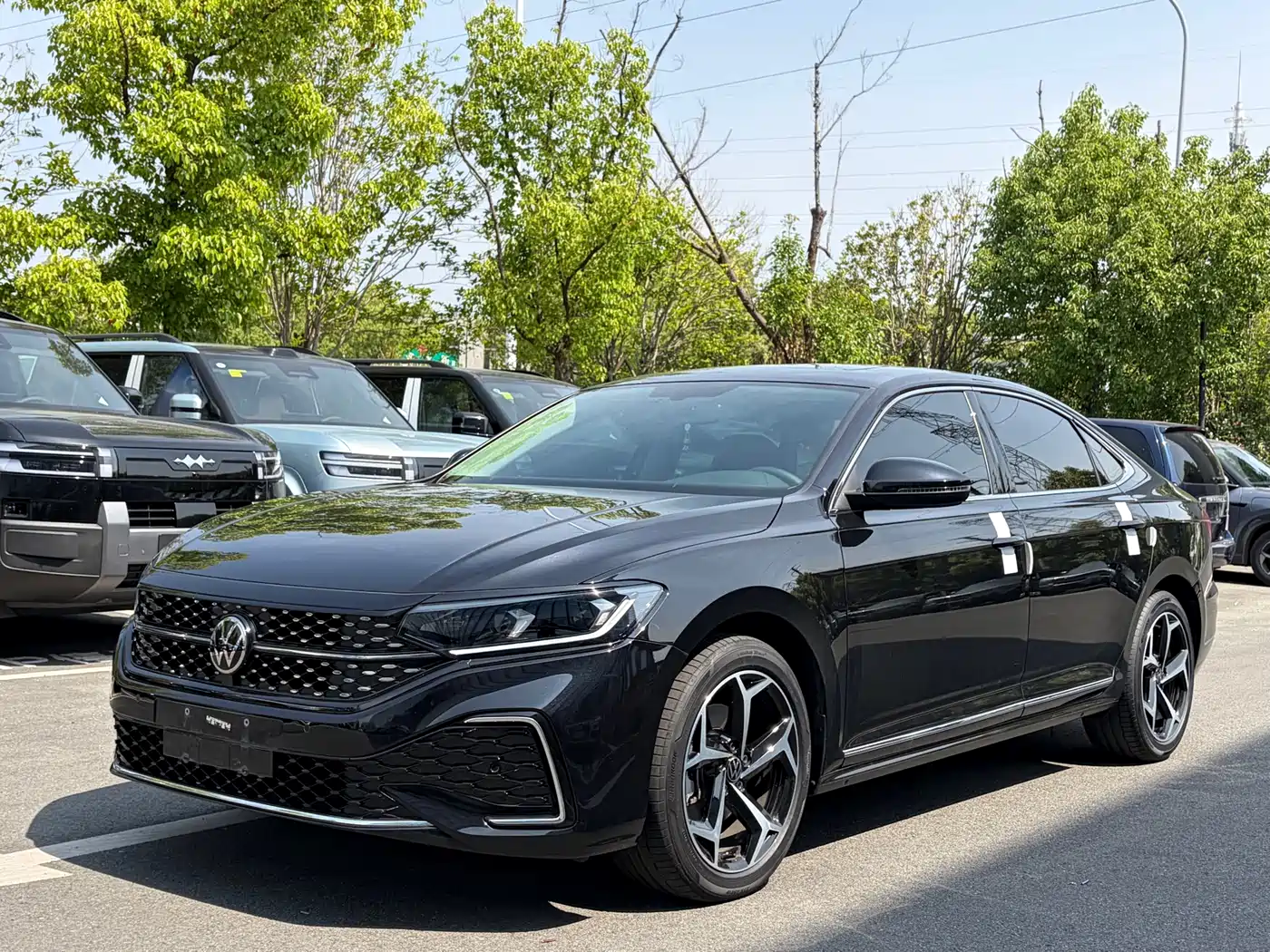 Volkswagen Passat 2024 380TSI Starlight Dragon Soaring Edition