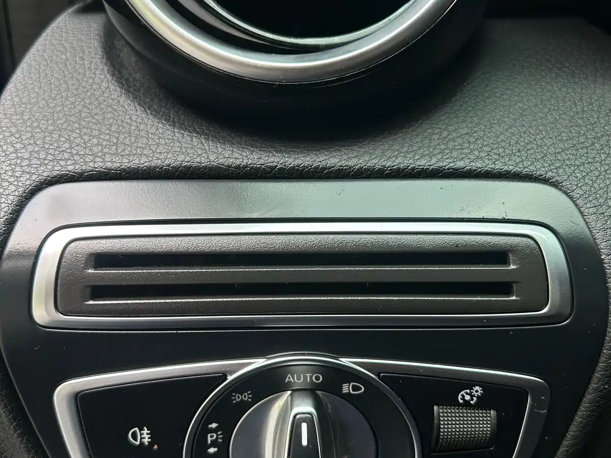 Mercedes-Benz C-Class 2020 Facelift C 260 L Sport фото 12