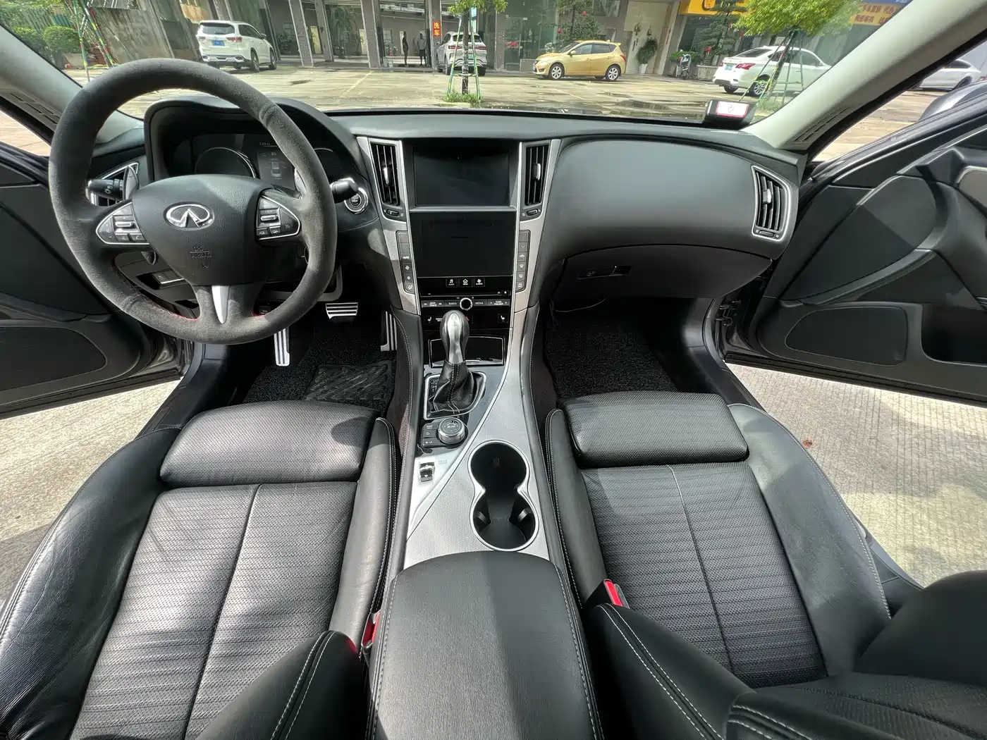 Infiniti Q50 2015 2014 3.7L Luxury Sport