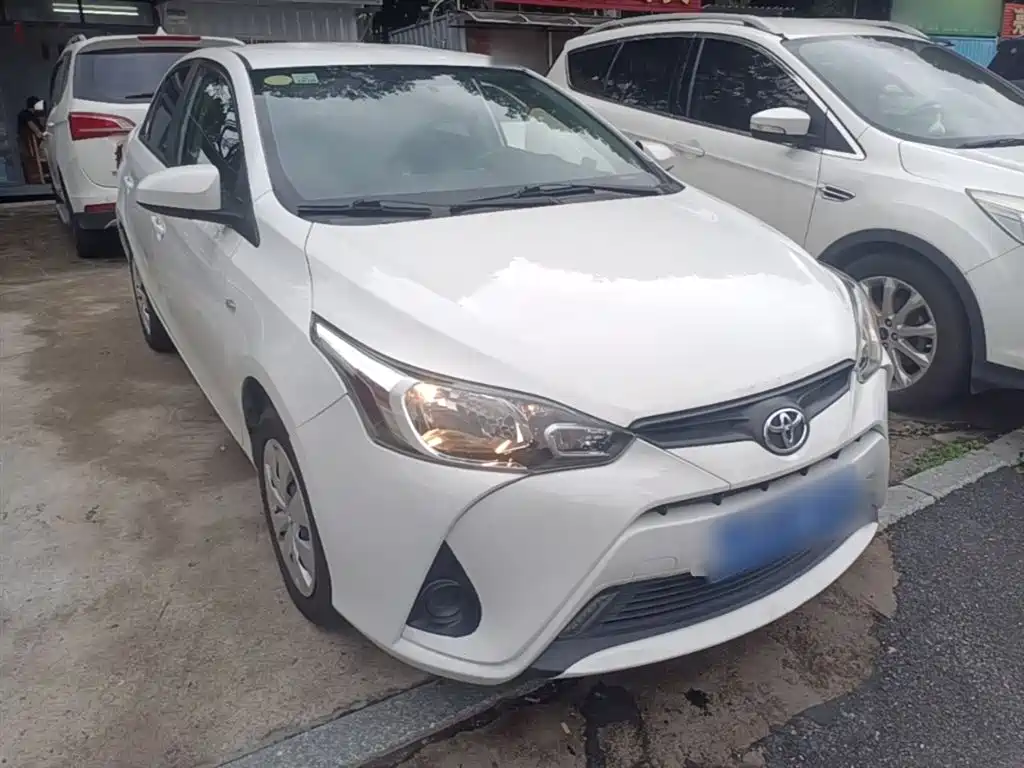 Toyota YARiS L Zhi Xiang 2017 1.5E CVT Charming Edition фото 4