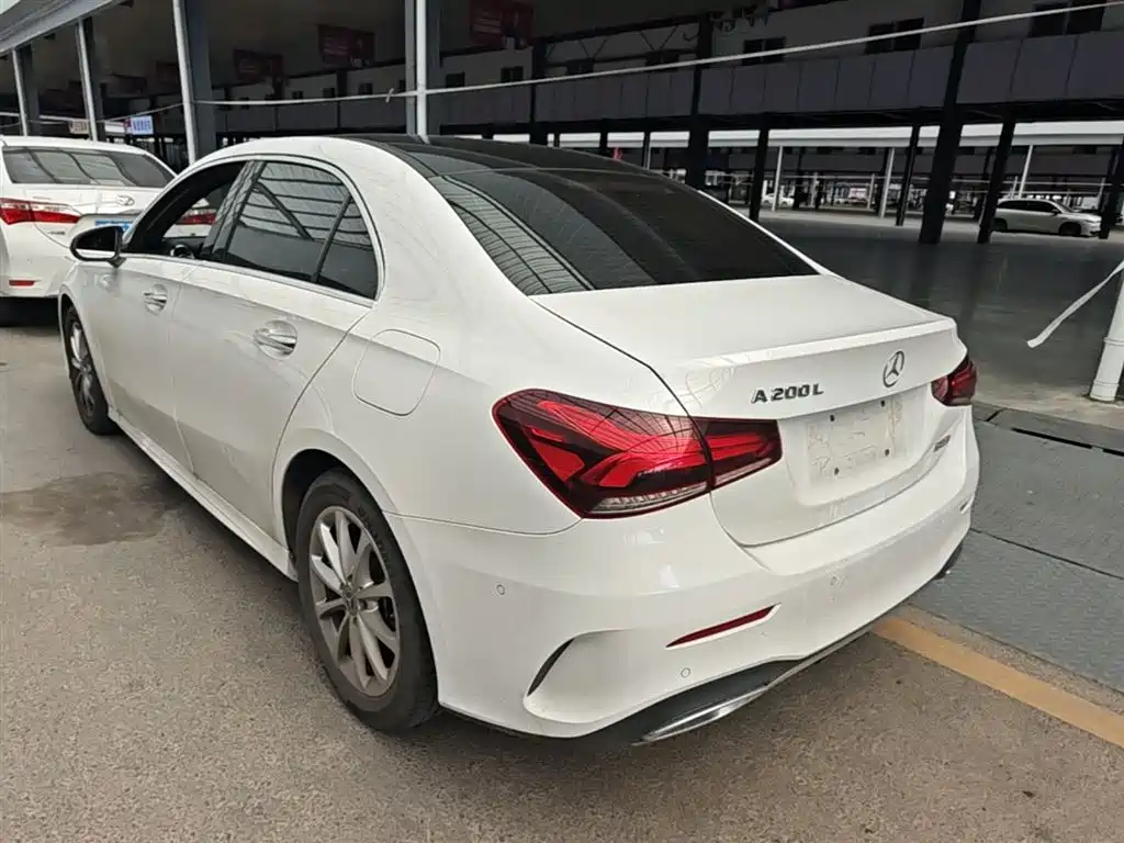 MERCEDES-BENZ CLASS A