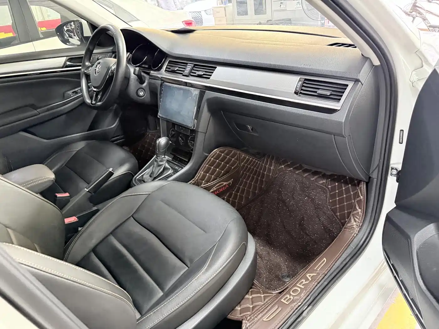 Volkswagen Bora 2018 1.5L Automatic Comfort фото 21