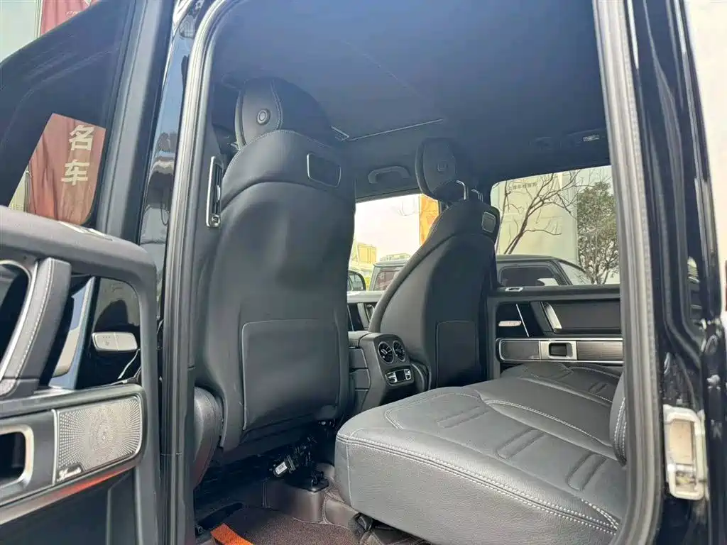 Mercedes-Benz G-Class 2024 G 350 фото 5