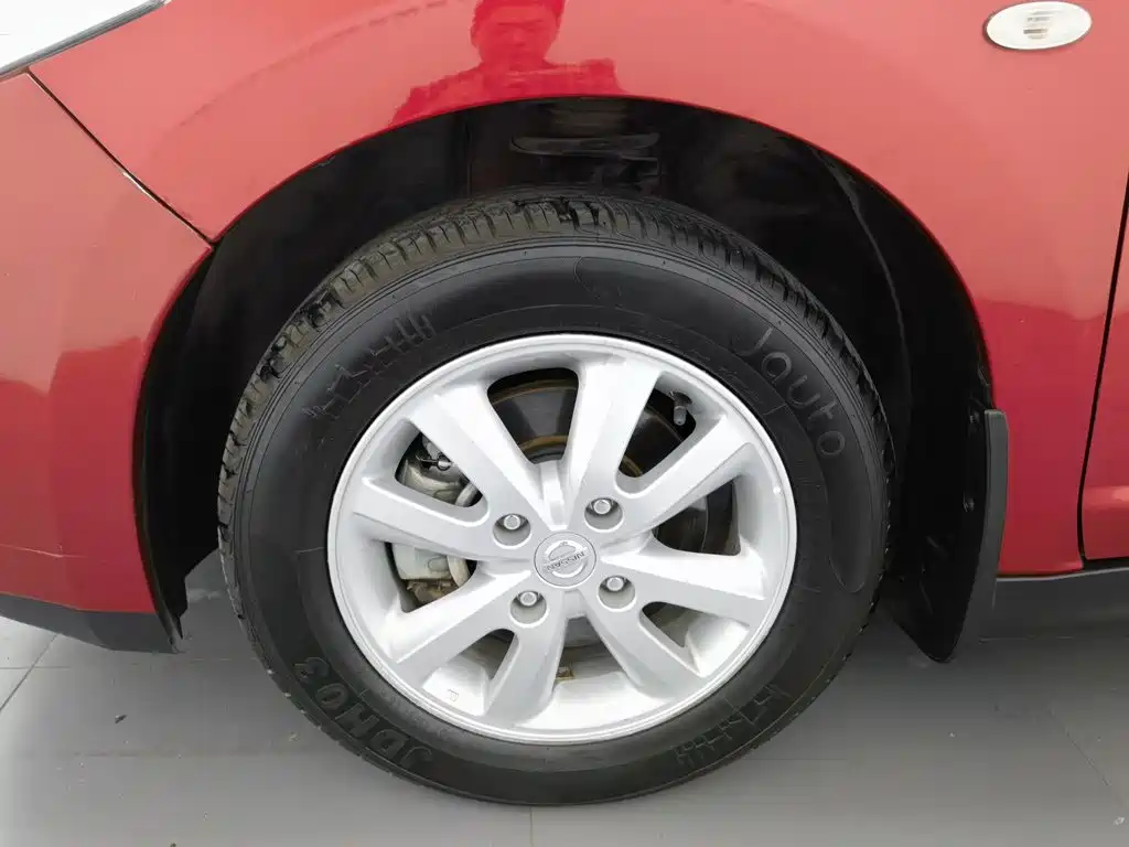 Nissan Tiida 2008 2008 1.6L Manual Fashion