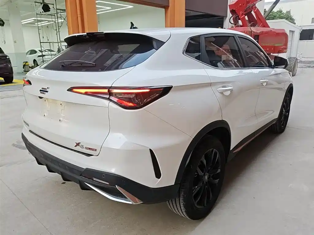 Changan Oshan X5 PLUS 2025 2023 Model Facelift 1.5T DCT Excellence