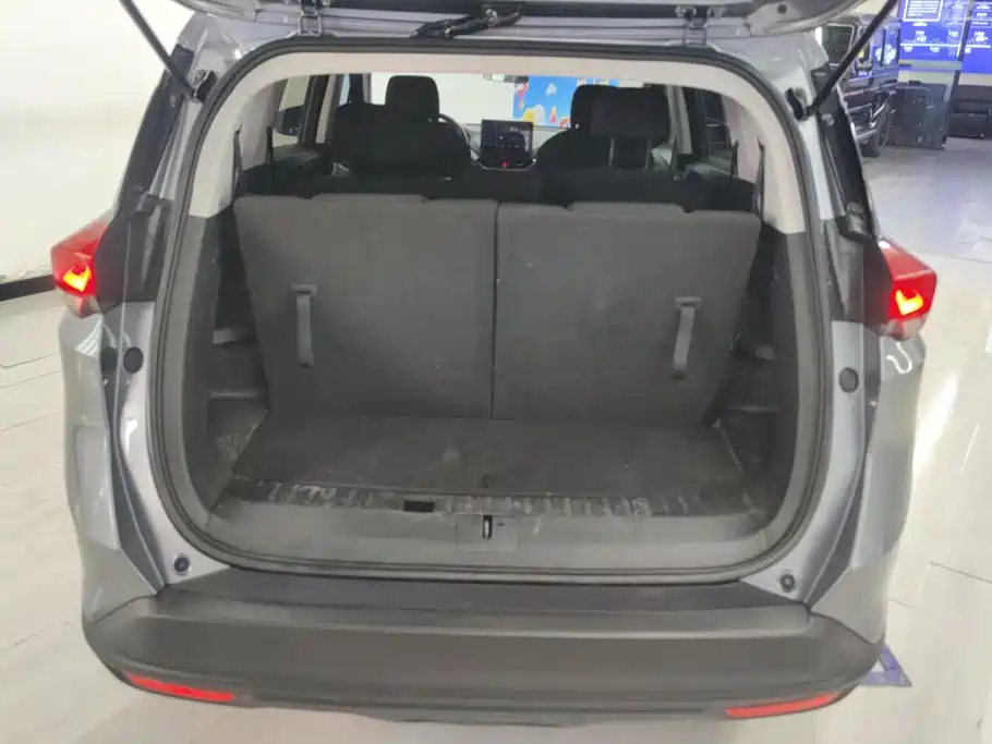 Chevrolet Volando 2023 2020 Mild Hybrid 530T Automatic Sport Edition (5+2 seater)