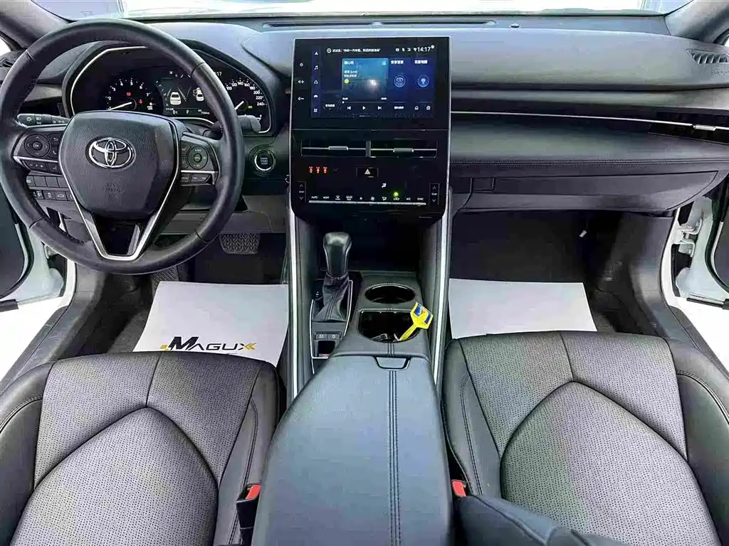 Toyota Avalon 2023 2.0L Luxury Edition фото 14