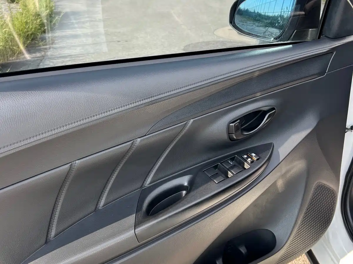 Toyota Yaris, миниатюра 16