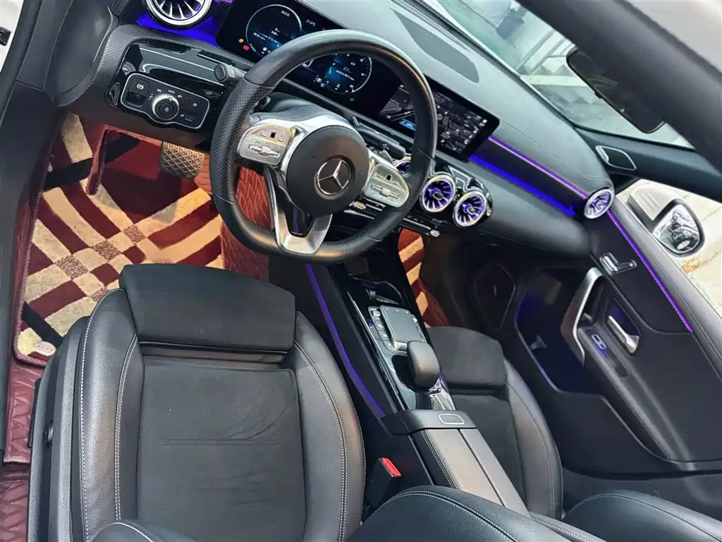 Mercedes-Benz A-Class 2022 Facelift III A 200 L Sport Sedan Fashion фото 16