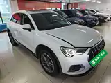 Photo 4 - Audi Q3