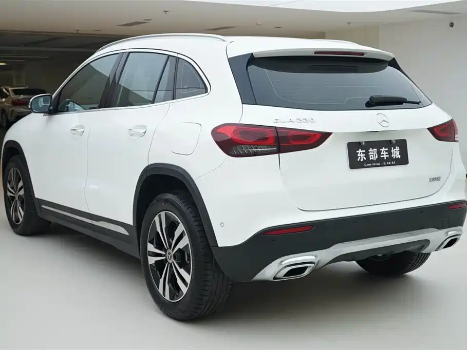 Mercedes-Benz GLA 2024 GLA 220 фото 4