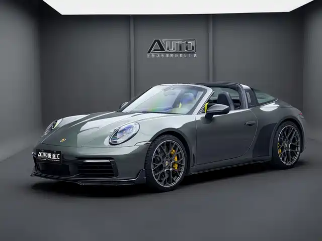 Porsche 911 Targa 4 3.0T